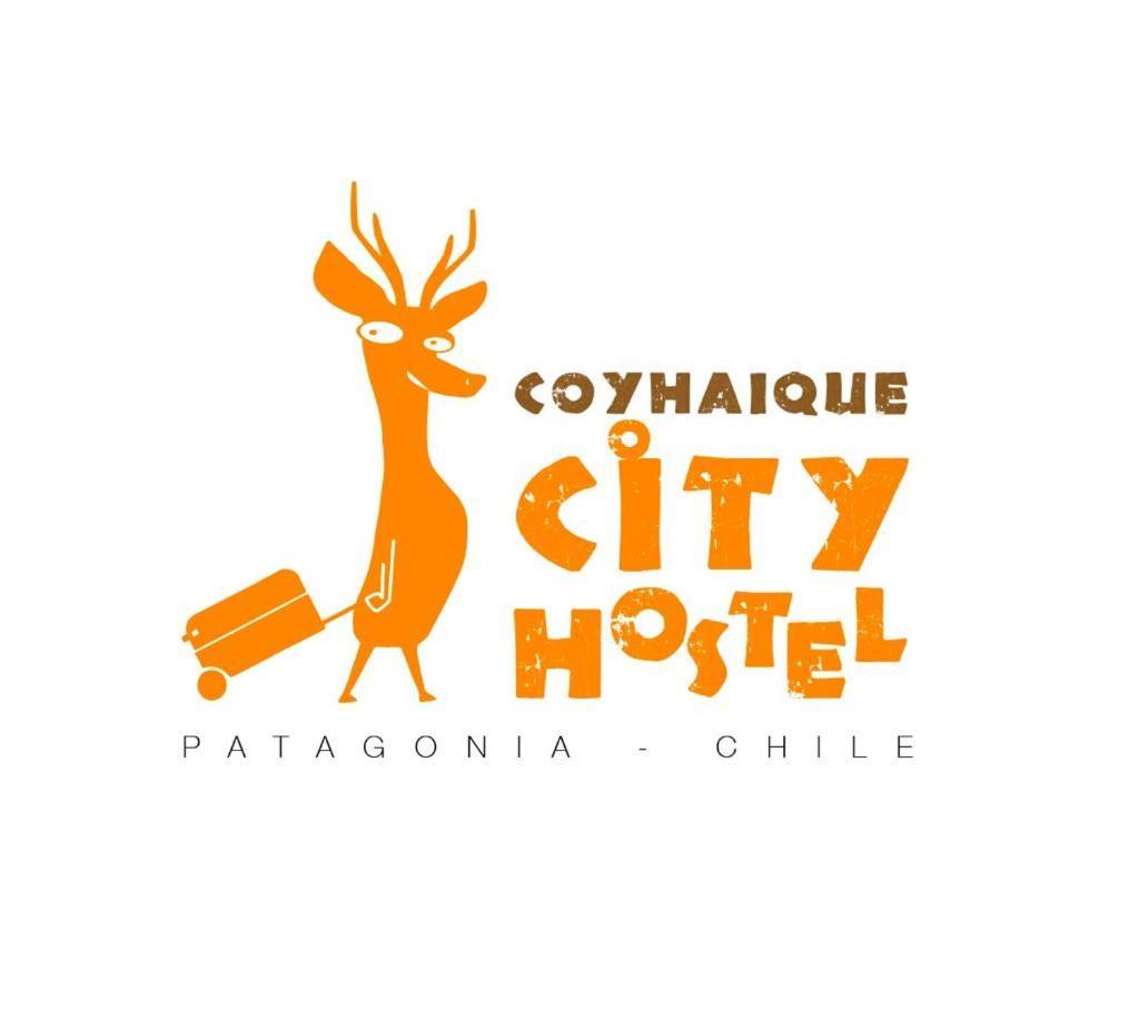 Coyhaique City Hostel Bagian luar foto