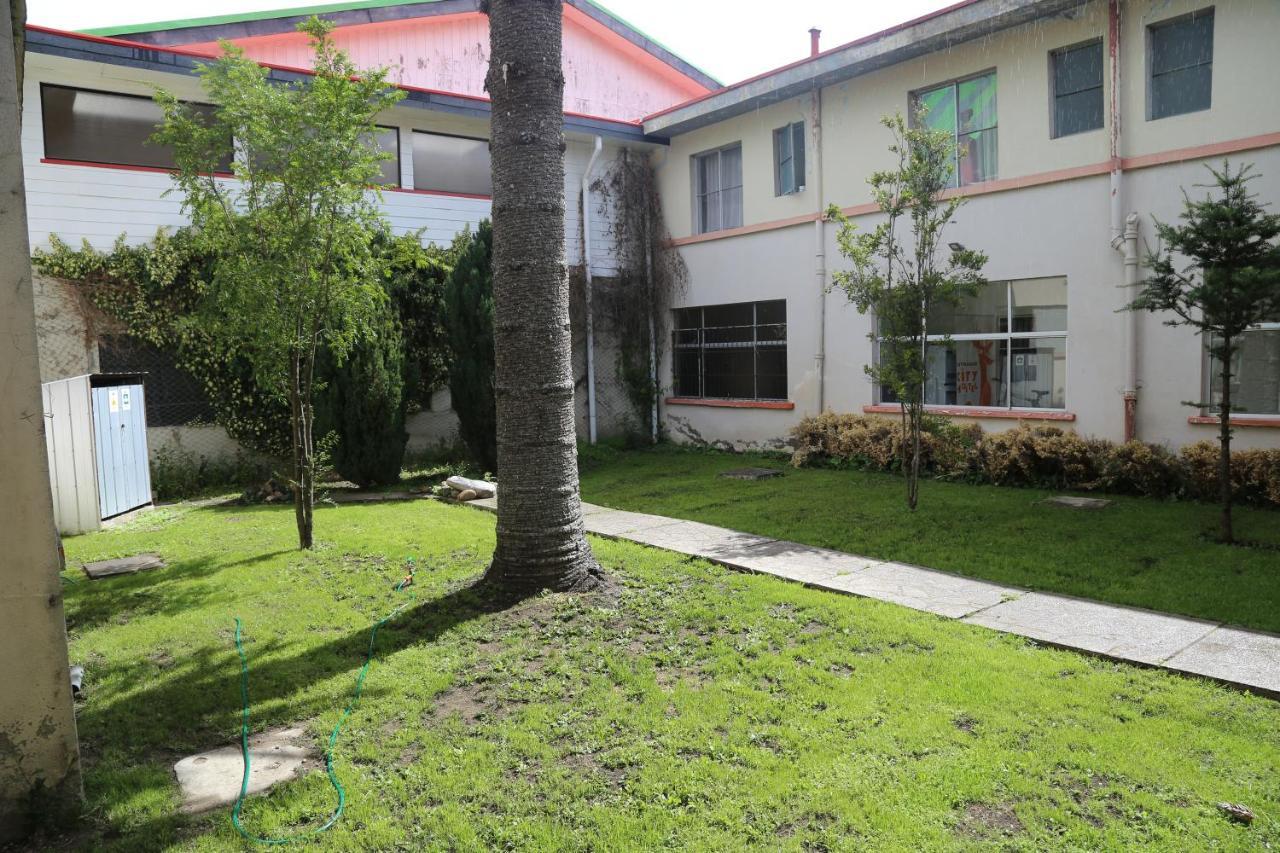 Coyhaique City Hostel Bagian luar foto